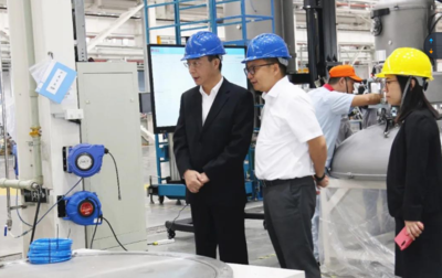 聚勢同創——中環股份沈浩平董事長考察晶盛機電，共謀機電設備發展新篇章